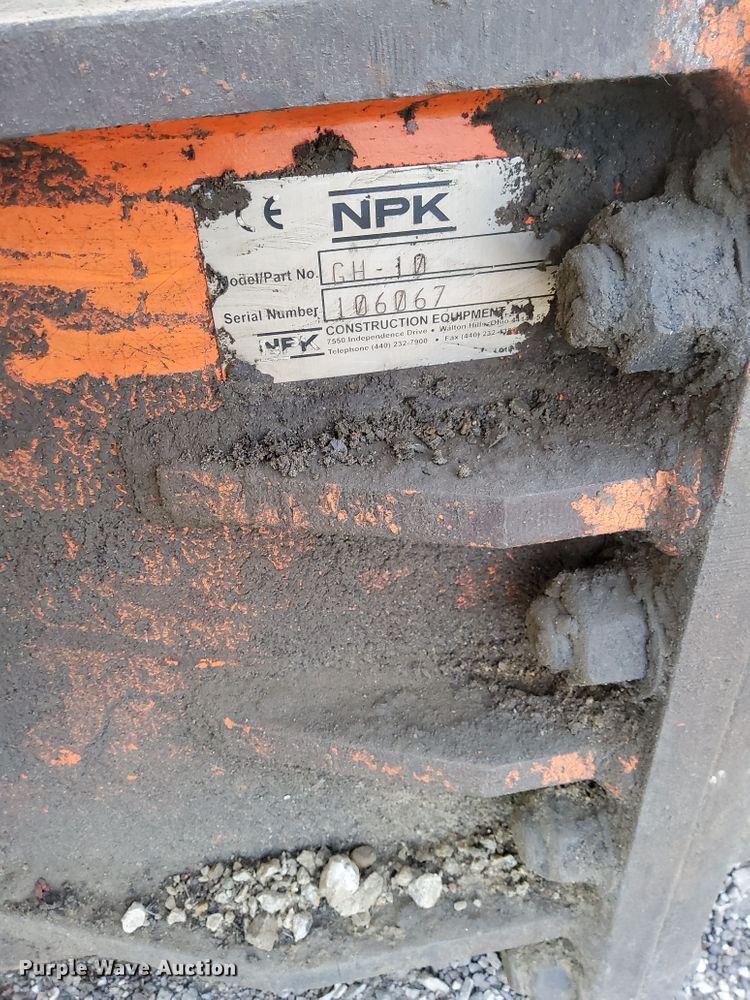 image for item DI1107 2013 NPK GH10  breaker