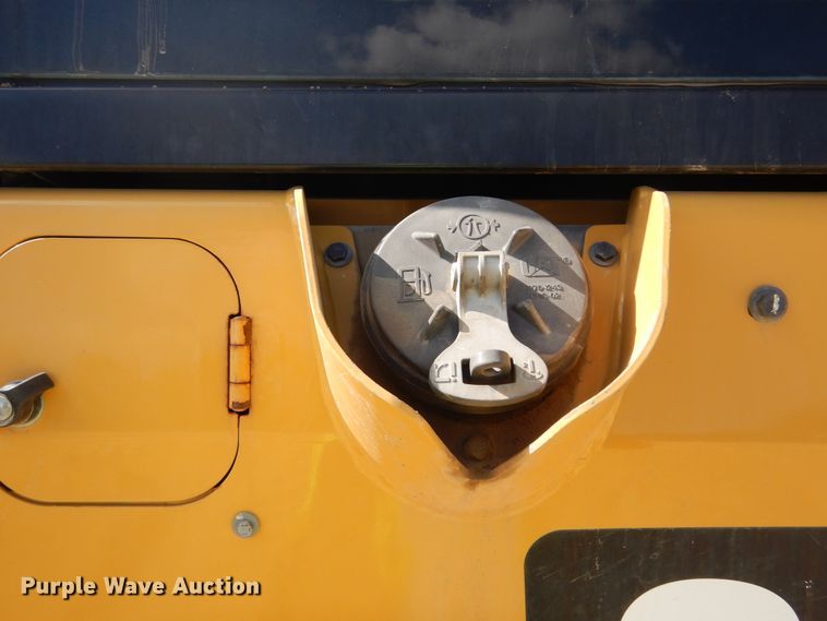 image for item DI1108 2015 Caterpillar D5K2 LGP  dozer