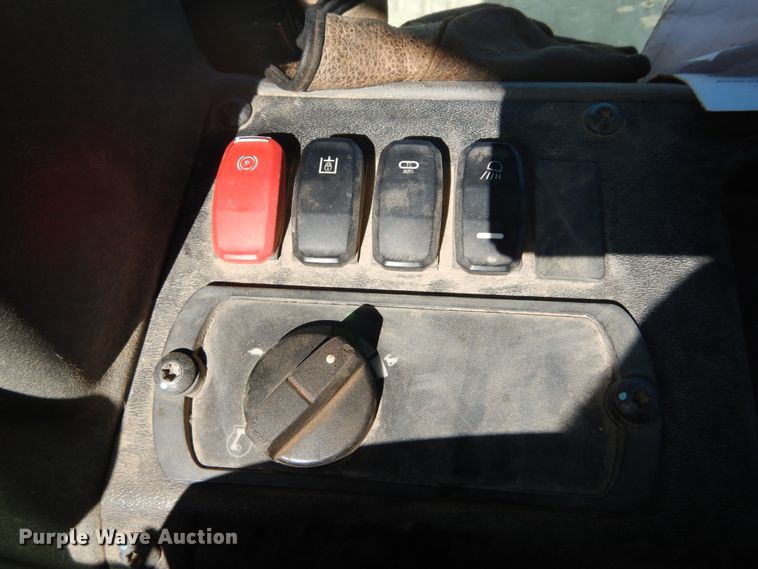 image for item DI1108 2015 Caterpillar D5K2 LGP  dozer