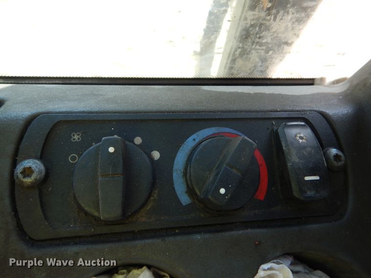 image for item DI1108 2015 Caterpillar D5K2 LGP  dozer