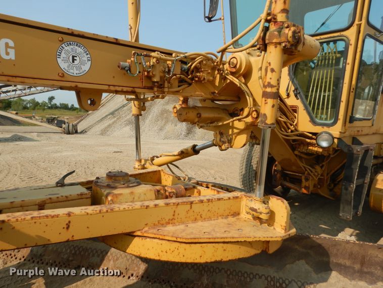 image for item DI1110 1994 Caterpillar 140G  motor grader