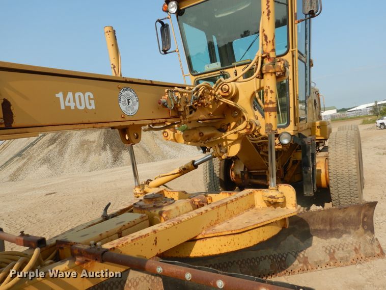 image for item DI1110 1994 Caterpillar 140G  motor grader