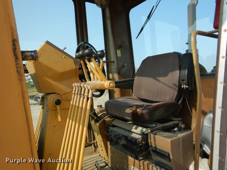 image for item DI1110 1994 Caterpillar 140G  motor grader