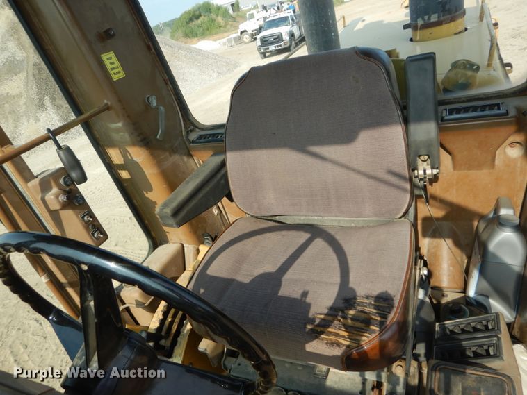 image for item DI1110 1994 Caterpillar 140G  motor grader