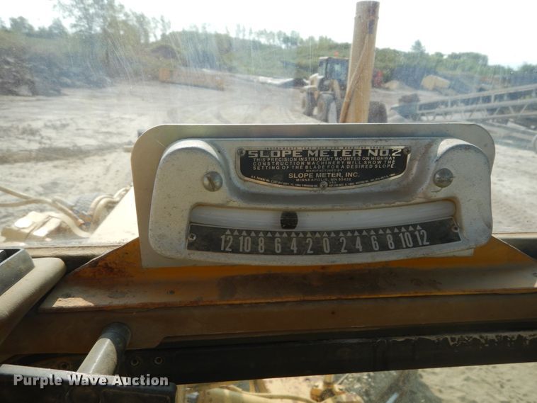 image for item DI1110 1994 Caterpillar 140G  motor grader