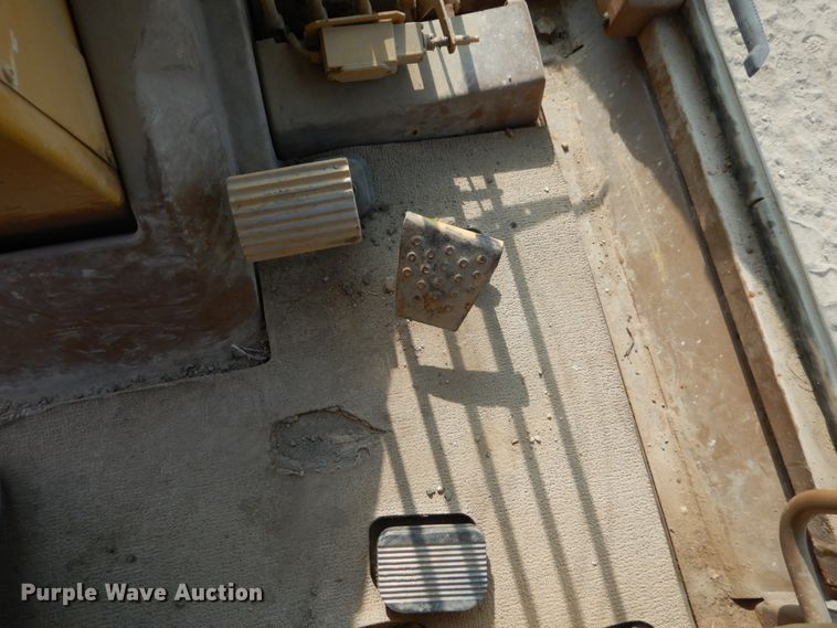 image for item DI1110 1994 Caterpillar 140G  motor grader