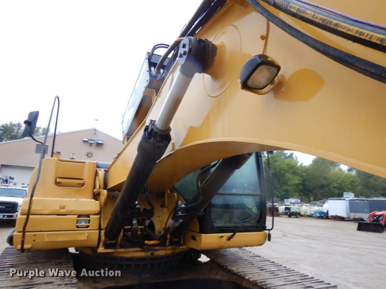 image for item DI1111 2007 Caterpillar 330DL  excavator with Bay Shore Systems LoDril drilling rig