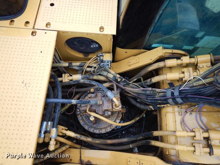 image for item DI1111 2007 Caterpillar 330DL  excavator with Bay Shore Systems LoDril drilling rig