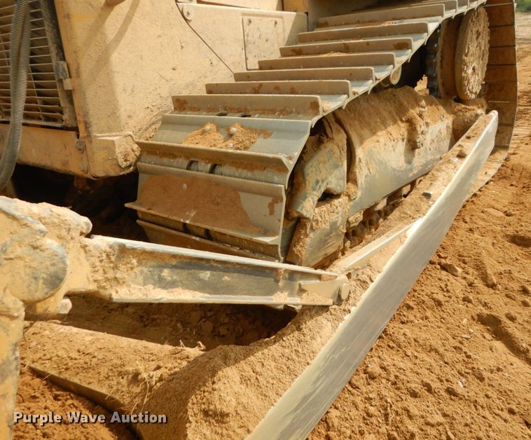 image for item DI1112 2002 Caterpillar D6R XW  dozer