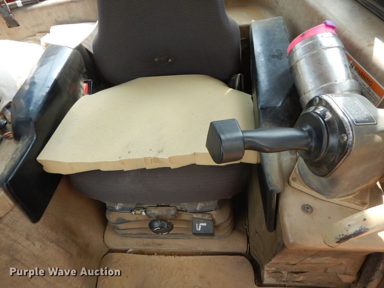 image for item DI1112 2002 Caterpillar D6R XW  dozer