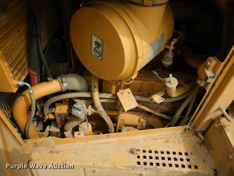 image for item DI1112 2002 Caterpillar D6R XW  dozer