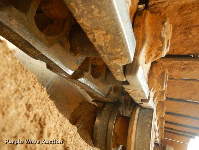 image for item DI1112 2002 Caterpillar D6R XW  dozer