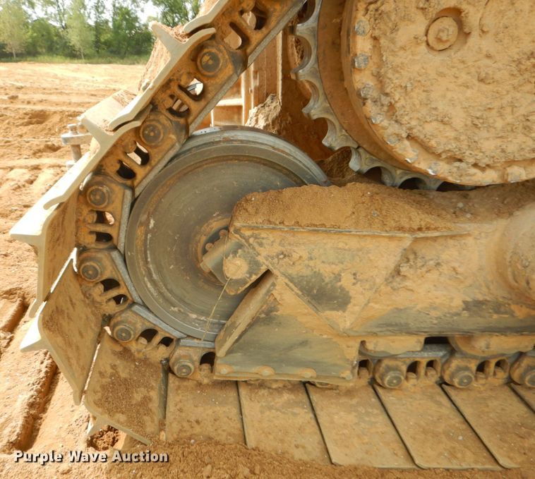 image for item DI1112 2002 Caterpillar D6R XW  dozer