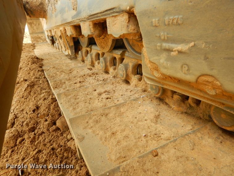 image for item DI1112 2002 Caterpillar D6R XW  dozer