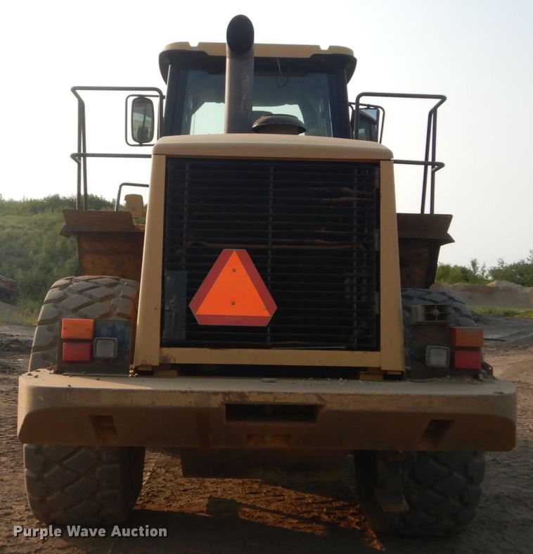 image for item DI1113 2004 Caterpillar 966G Series II  wheel loader