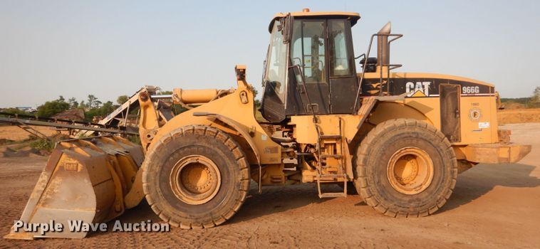 image for item DI1113 2004 Caterpillar 966G Series II  wheel loader