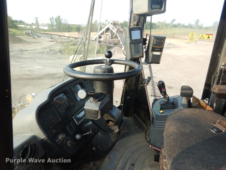 image for item DI1113 2004 Caterpillar 966G Series II  wheel loader