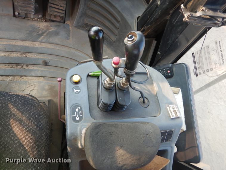 image for item DI1113 2004 Caterpillar 966G Series II  wheel loader