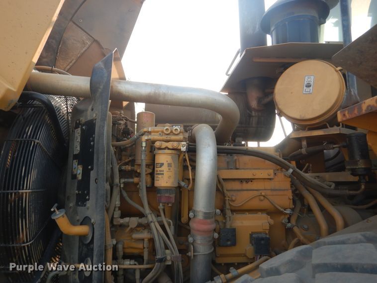 image for item DI1113 2004 Caterpillar 966G Series II  wheel loader