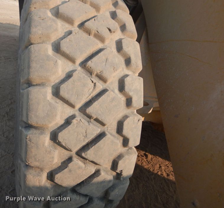 image for item DI1115 2014 Caterpillar 938K  wheel loader