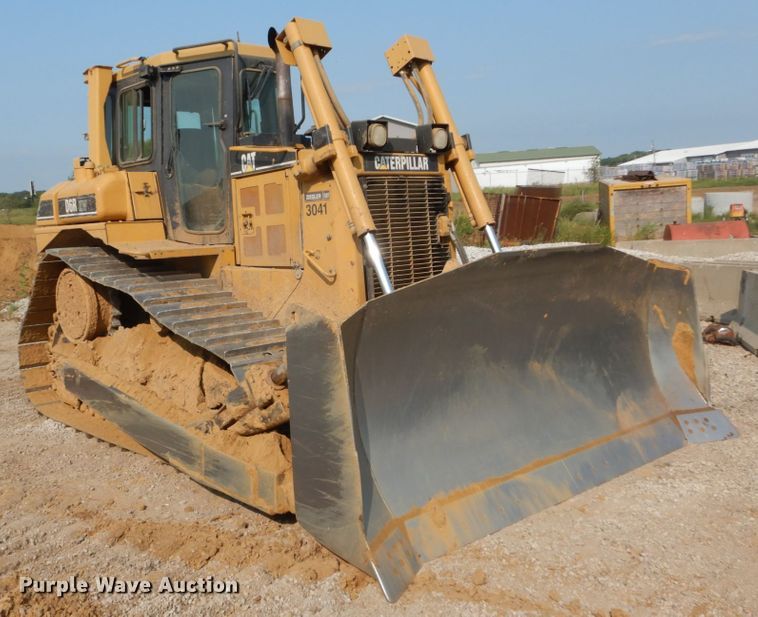 image for item DI1116 2003 Caterpillar D6R XW Series II  dozer