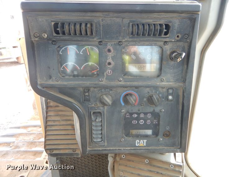 image for item DI1116 2003 Caterpillar D6R XW Series II  dozer