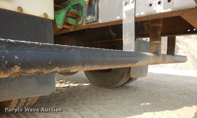 image for item DI1117 1994 Ford LN8000  water truck