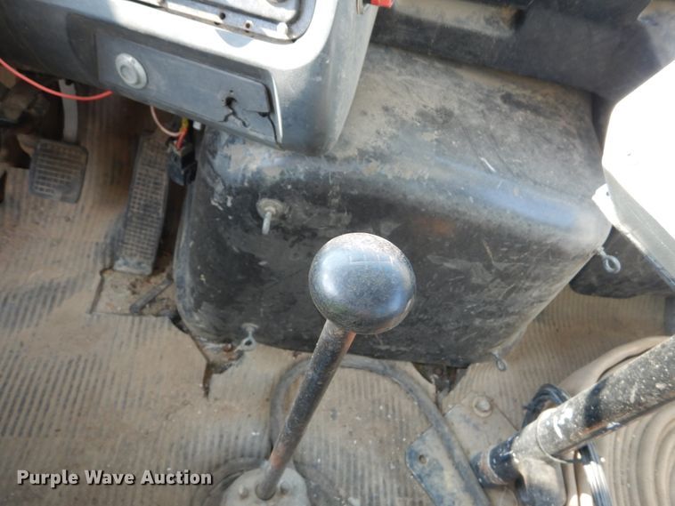 image for item DI1117 1994 Ford LN8000  water truck