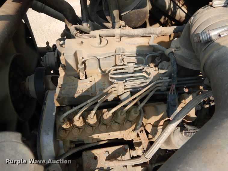 image for item DI1117 1994 Ford LN8000  water truck