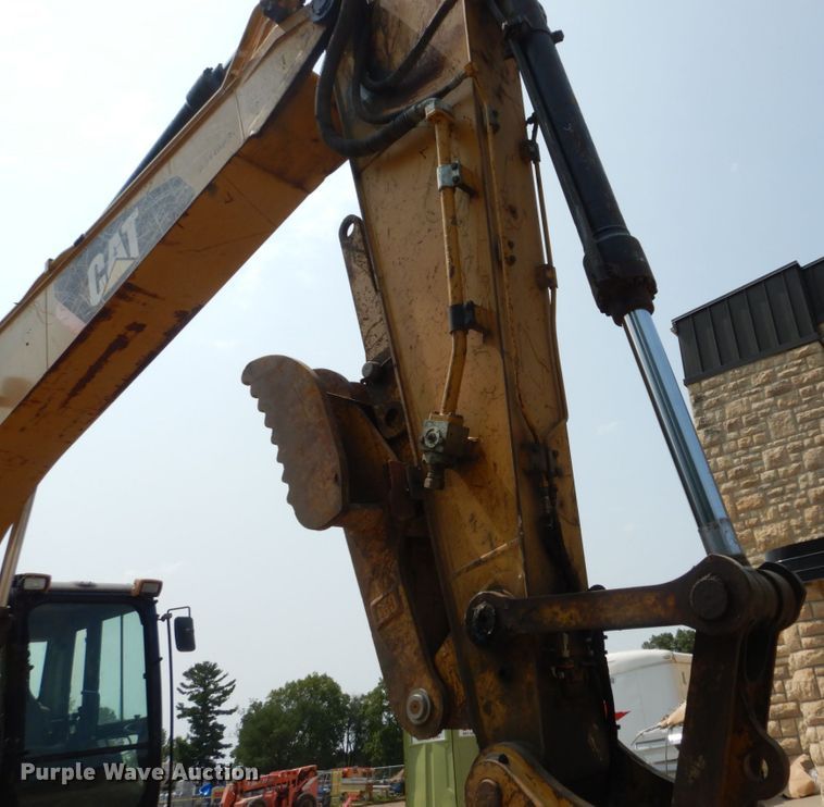 image for item DI1125 2008 Caterpillar 320DL  excavator