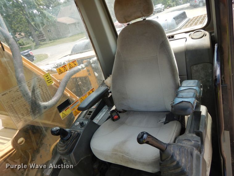 image for item DI1125 2008 Caterpillar 320DL  excavator