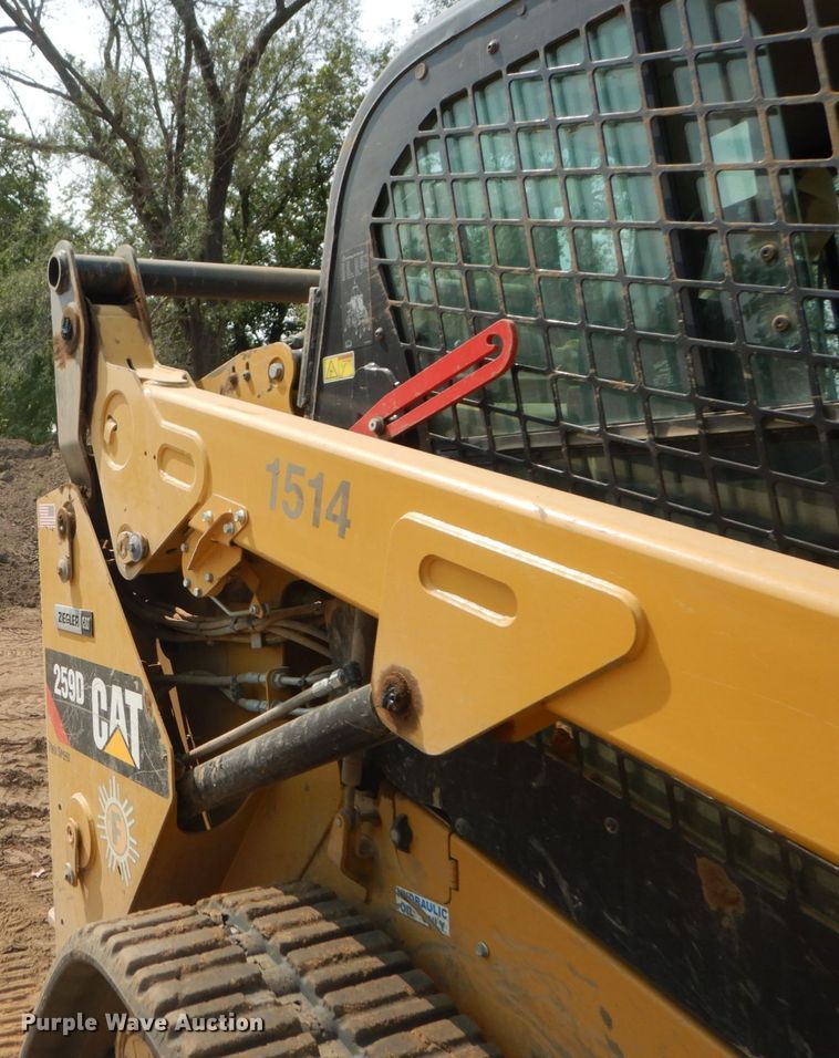 image for item DI1127 2019 Caterpillar 259D  tracked skid steer loader