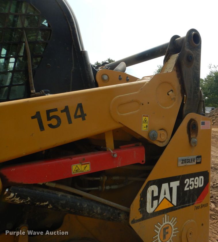 image for item DI1127 2019 Caterpillar 259D  tracked skid steer loader