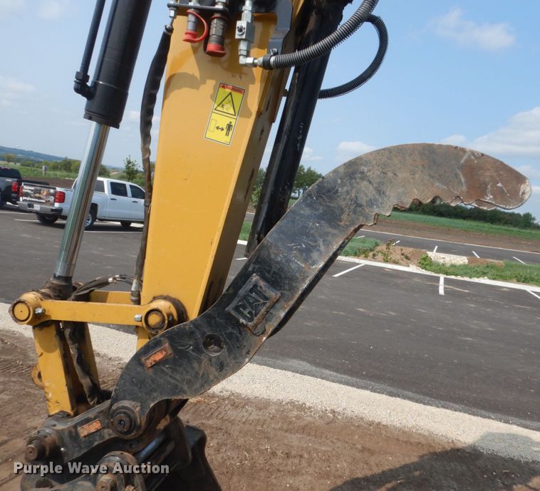 image for item DI1133 2018 Caterpillar 308E2 CRH2R  mini excavator