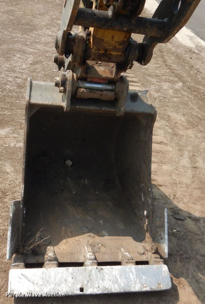 image for item DI1133 2018 Caterpillar 308E2 CRH2R  mini excavator