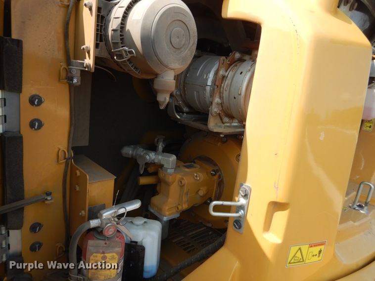 image for item DI1133 2018 Caterpillar 308E2 CRH2R  mini excavator