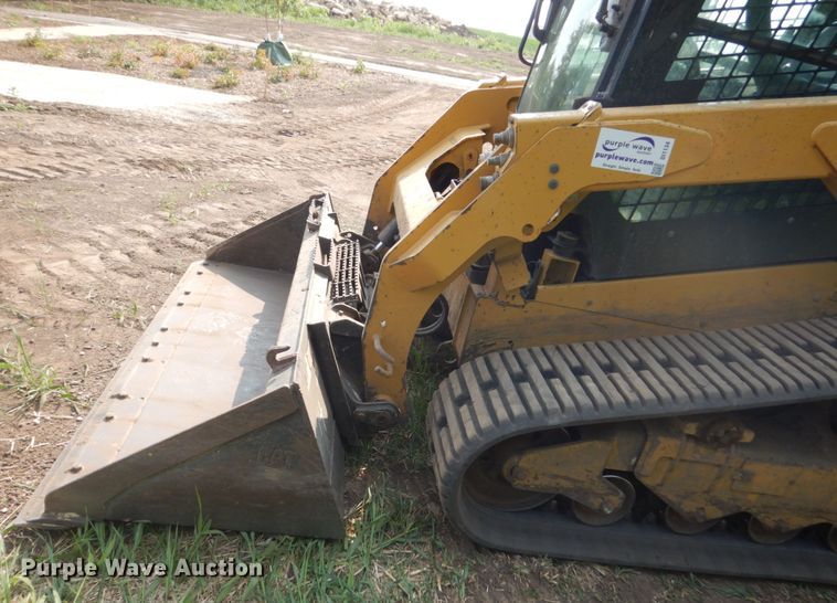 image for item DI1134 2015 Caterpillar 259D  tracked skid steer loader