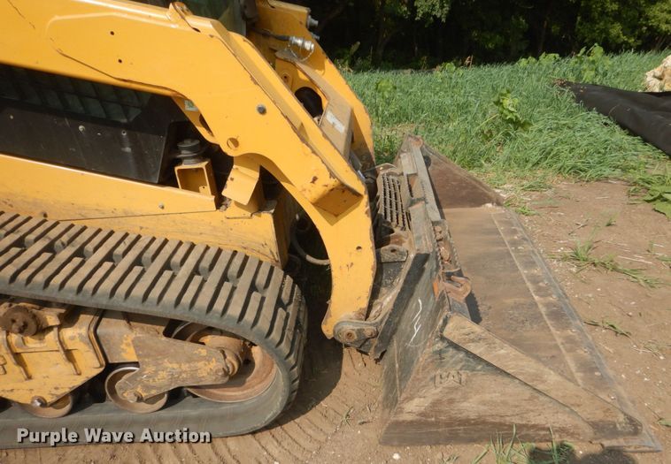 image for item DI1134 2015 Caterpillar 259D  tracked skid steer loader