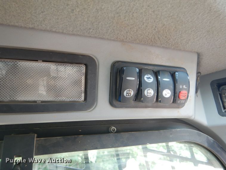 image for item DI1134 2015 Caterpillar 259D  tracked skid steer loader