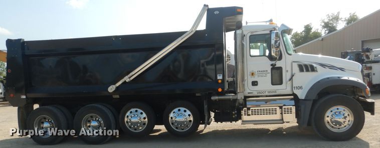 image for item DI1137 2021 Mack Granite  dump truck