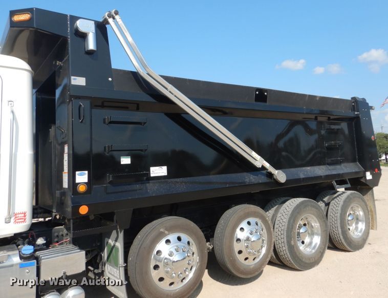 image for item DI1137 2021 Mack Granite  dump truck