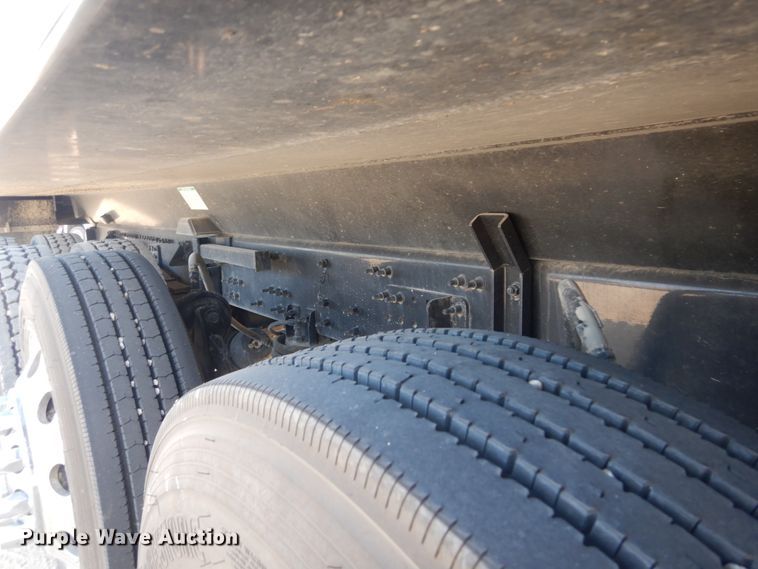 image for item DI1137 2021 Mack Granite  dump truck