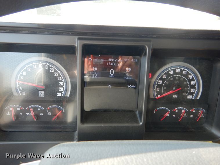 image for item DI1137 2021 Mack Granite  dump truck