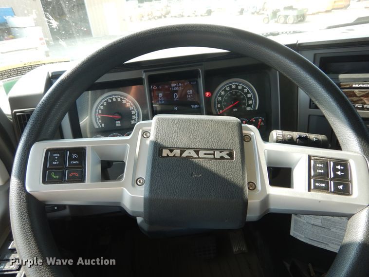 image for item DI1137 2021 Mack Granite  dump truck