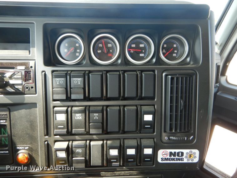 image for item DI1137 2021 Mack Granite  dump truck