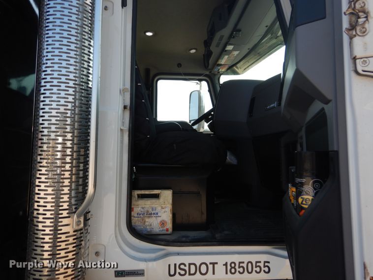 image for item DI1137 2021 Mack Granite  dump truck