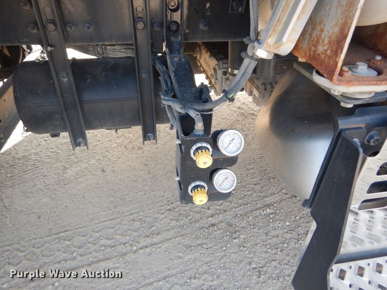 image for item DI1137 2021 Mack Granite  dump truck