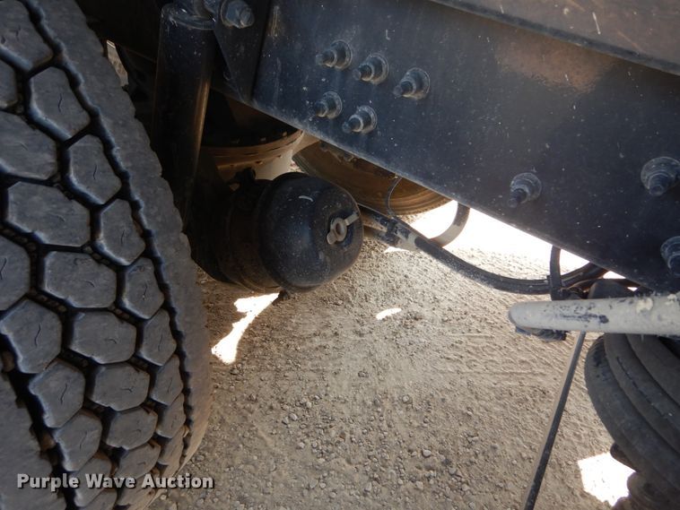 image for item DI1137 2021 Mack Granite  dump truck