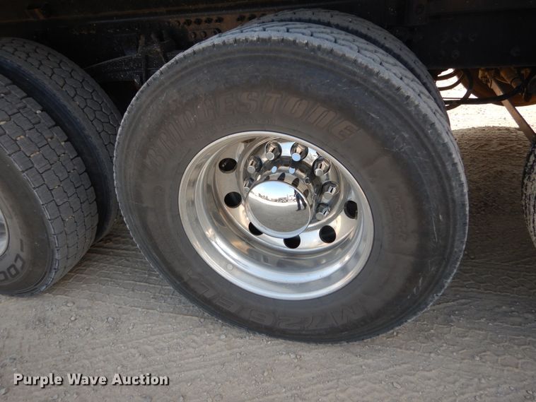 image for item DI1137 2021 Mack Granite  dump truck