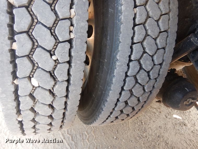 image for item DI1137 2021 Mack Granite  dump truck